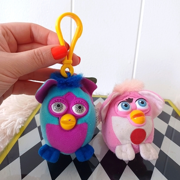 Vintage Furby Keychains - McDonald's - Picture 3 of 7